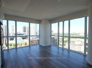 28 Ted Rogers Way #2809, Toronto, ON M4Y2J4