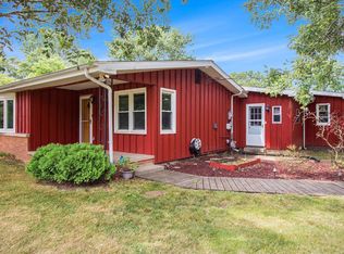 19397 Brick Rd, South Bend, IN 46637