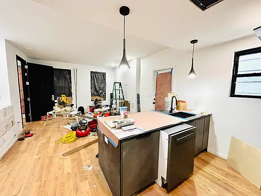 Rented by GROOME REALTY LLC | media 4