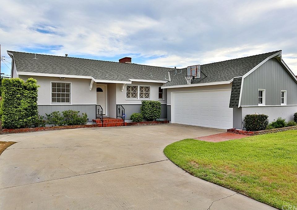 1st image of 10602 Artcraft Ave