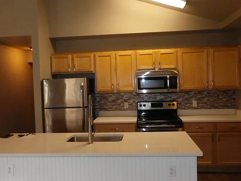 3312 Covey Cir #4 — Photo 9