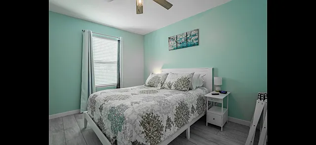 2614 W Oregon St — Photo 11