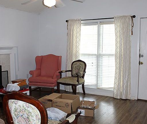 4th image of 180 Warren Way