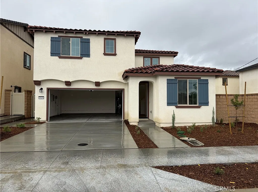 4 bed, 2296 sqft, $3,800 — Photo 1