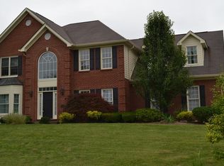 90 Great Oak Dr, Springboro, OH 45066