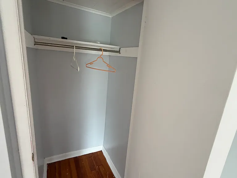 64 Hill St — Photo 15