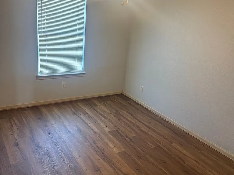 418 County Road 428 — Photo 18