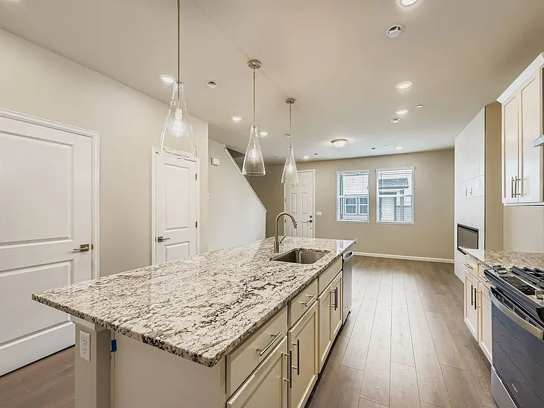 2755 Bear Springs Cir — Photo 9