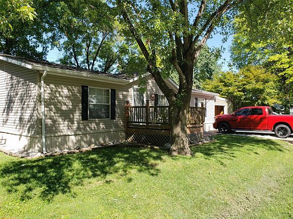 4th image of 125 Saint Ellen St