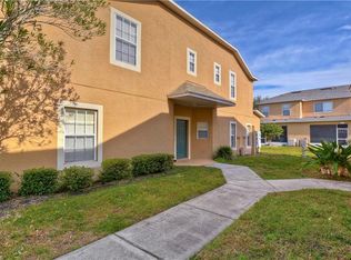 12821 Kings Crossing Dr, Gibsonton, FL 33534