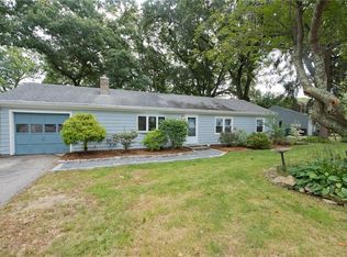 250 Diamond Hill Rd, Warwick, RI 02886