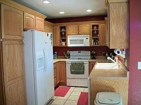 5th image of 320 W Elkview Dr