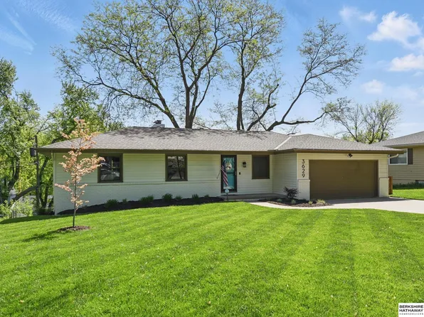 3629 S 105th St, Omaha, NE 68124