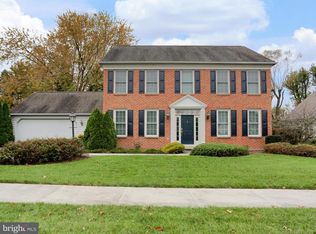 5807 Stephens Xing, Mechanicsburg, PA 17050