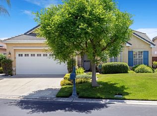10803 E Clearwater Way, Clovis, CA 93619