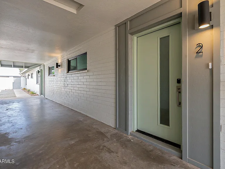 4639 N 12th Ave #2 — Photo 3