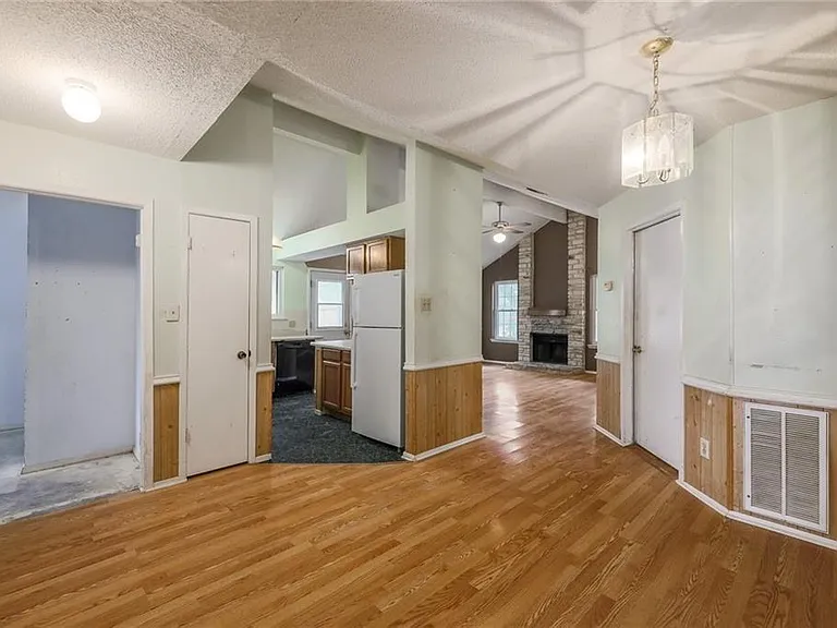 16821 Whitebrush Loop — Photo 12