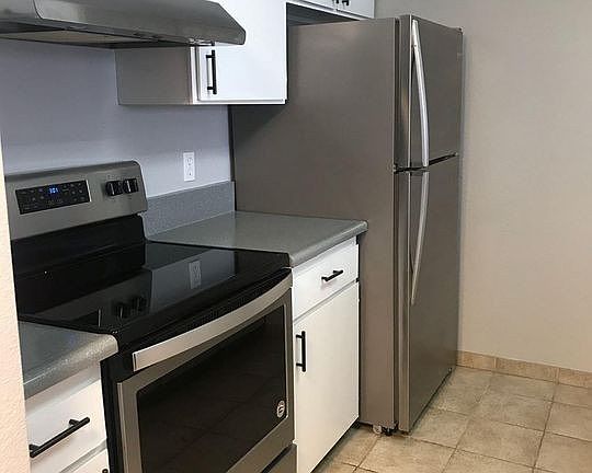 4th image of 4207 Baywood Dr #4268