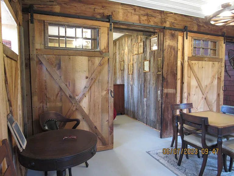 606 Maine St — Photo 15