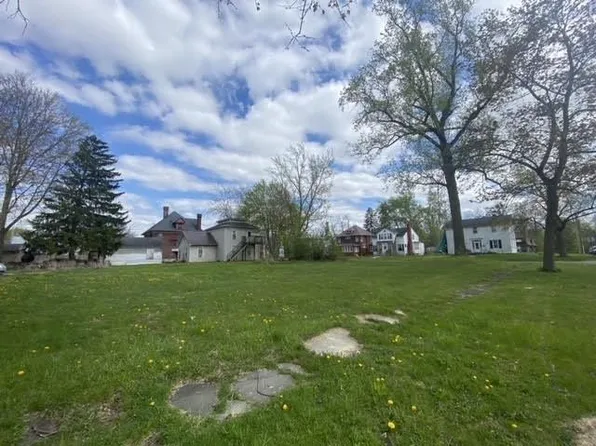 0 Bucyrus St, Crestline, OH 44827