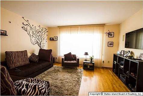 5th image of 522 Liberty Ave