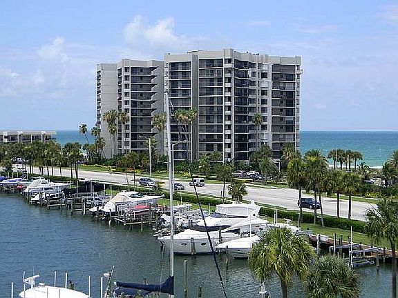 4th image of 1600 Gulf Blvd APT 816