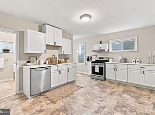 35 Marshall Ave, Marcus Hook, PA 19061
