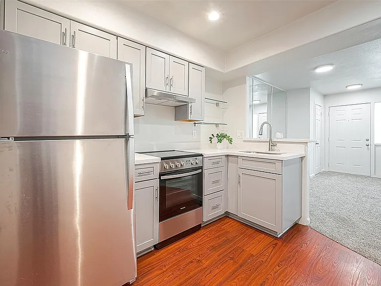 2601 Marilee Ln #3 — Photo 6