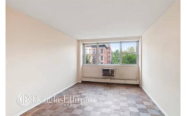 Sold by Douglas Elliman | media 44