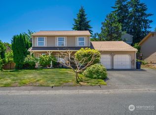 2723 SW 337th St, Federal Way, WA 98023