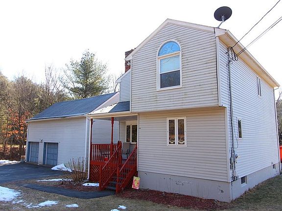 2nd image of 821 Peenpack Trl