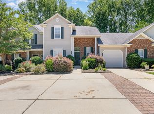 8881 Cinnabay Dr, Charlotte, NC 28216