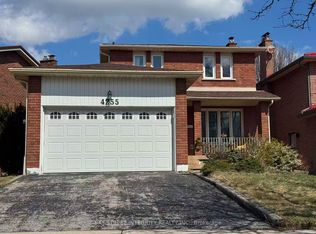 4255 Wakefield Cres, Mississauga, ON L5C 4M5