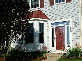 8934 Quail Run Dr, Perry Hall, MD 21128