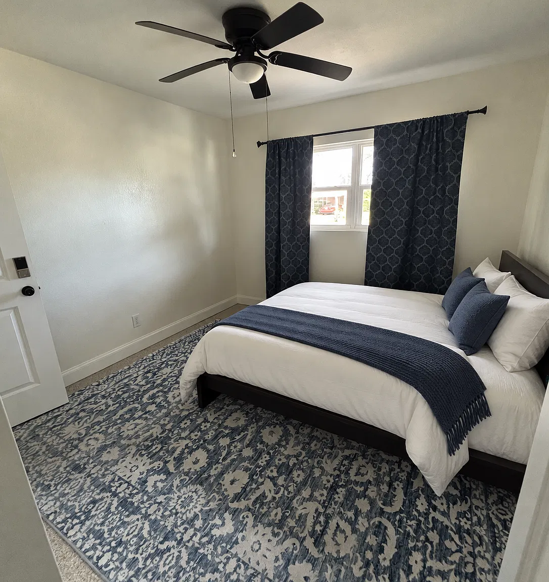 3612 W Leila Ave — Photo 3