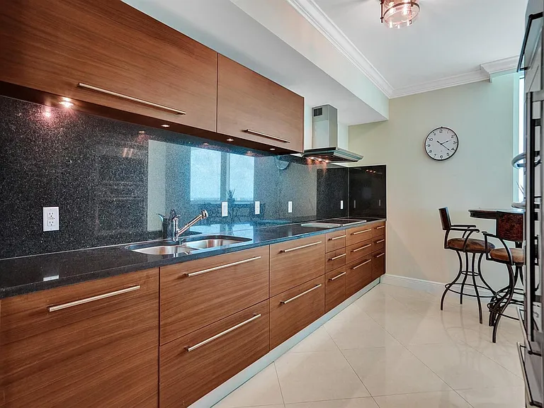 101 S Fort Lauderdale Beach Blvd #1606 — Photo 33