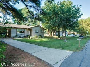 2141 W Ora Dr, Fayetteville, AR 72701
