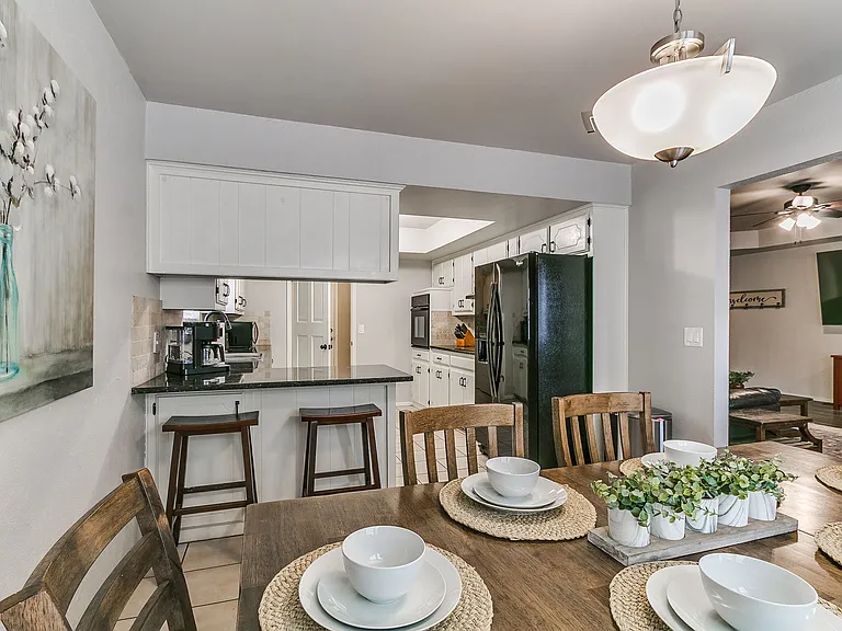 1700 Whispering Creek Dr — Photo 14