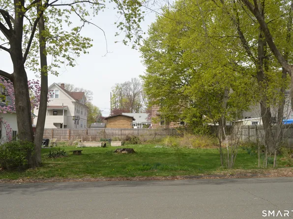 Jamaica Street, Bristol, CT 06010
