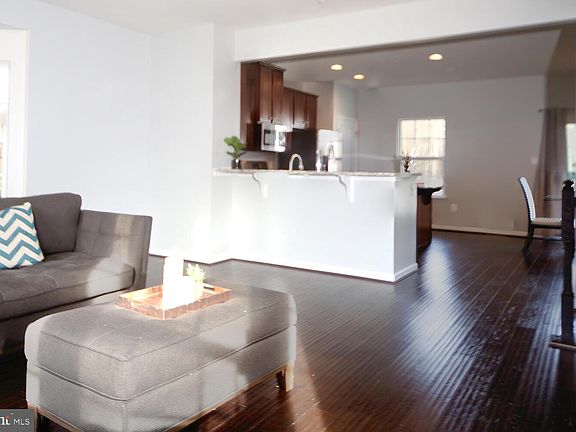 5th image of 12240 Timberlake Pl