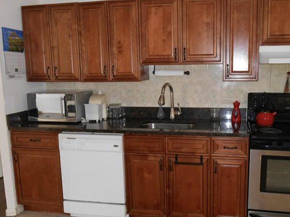 Granite kitchen 