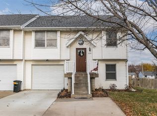 2301 12th St, Coralville, IA 52241