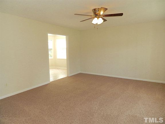 2nd image of 29 Jewel Ln