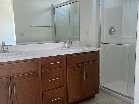 4th image of 5301ECOMMERCEWAY Sacramento Inn Way