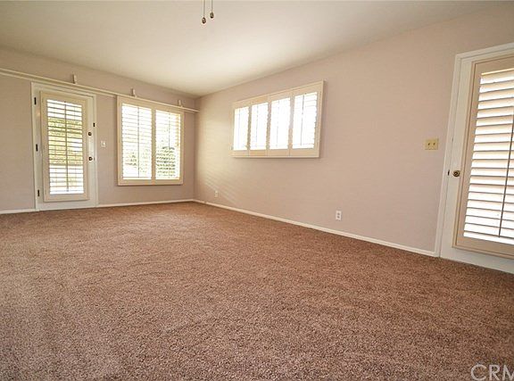 3rd image of 23449 Evalyn Ave