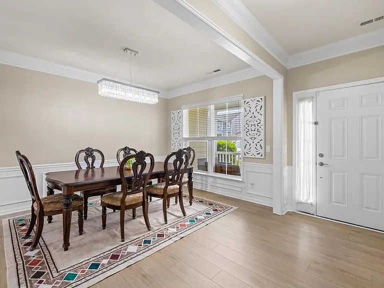 1084 Crescent Moon Dr — Photo 8