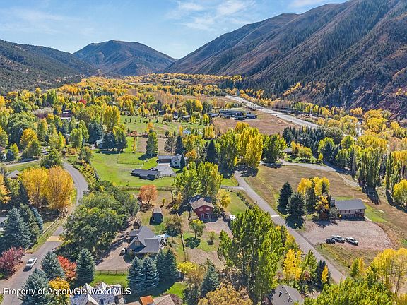 5th image of 198 Holland Hills Rd