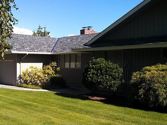 Front of house from lawn