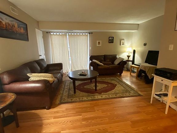 3rd image of 11825 71st St NW