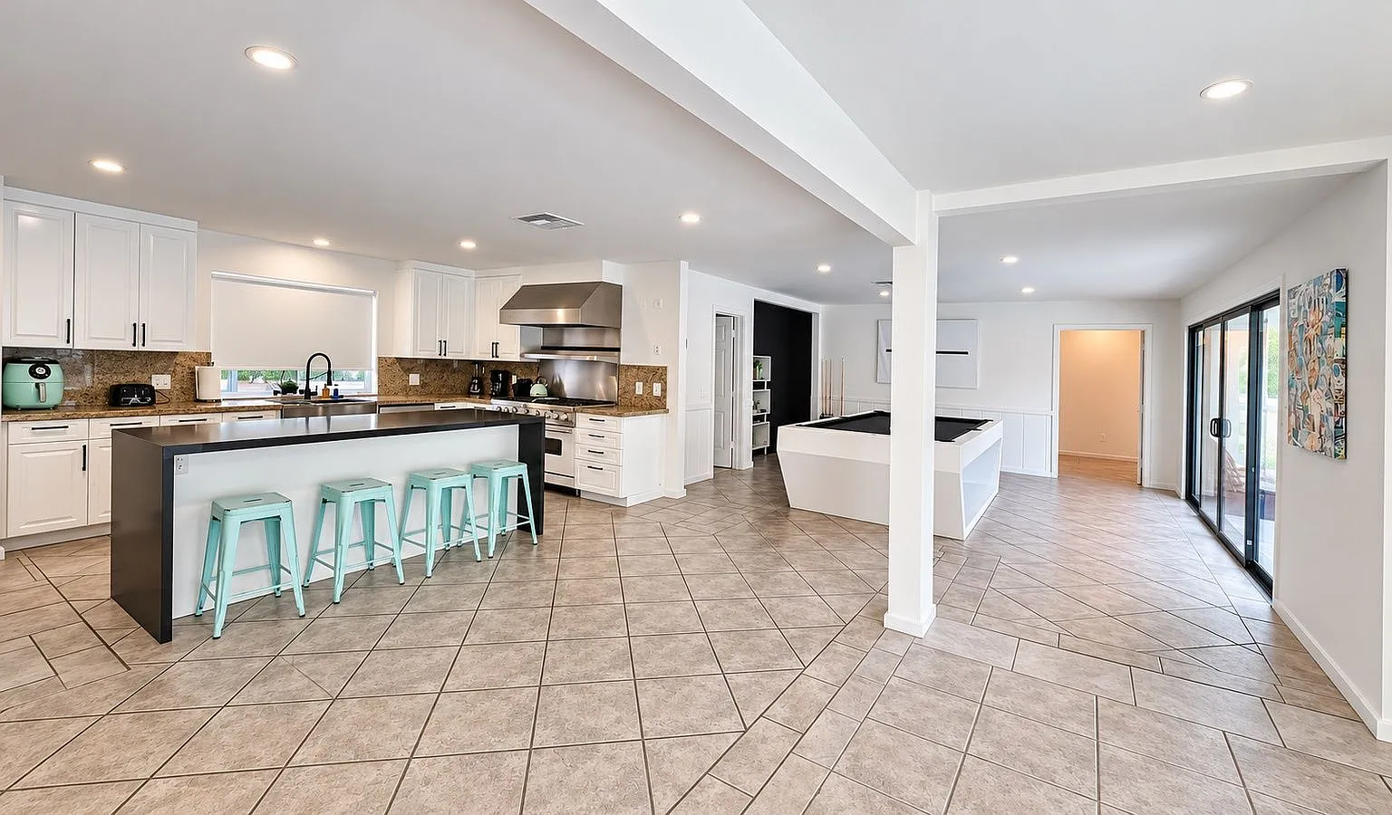 3 bed, 4.0 bath, $7,000 — Photo 3